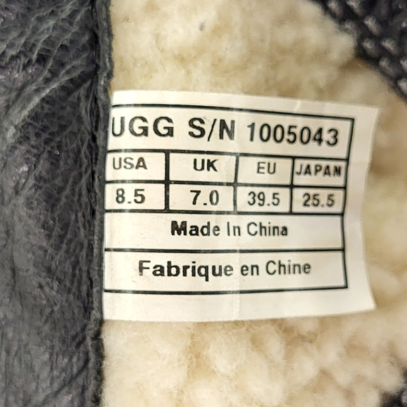 Ugg Andra Black Pebeled Leather Riding Boots size 8.5 - Picture 6 of 8